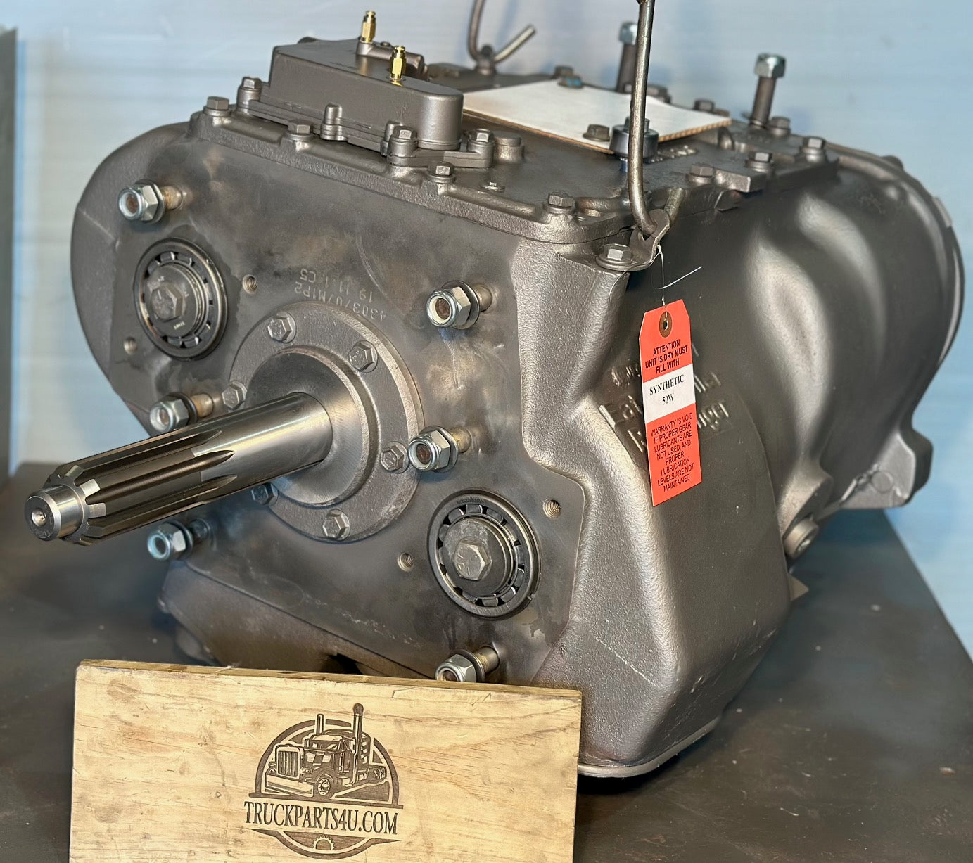 FRO16210-C-IC Eaton Fuller transmission | 10-speed Roadranger | side view with internal cooler option | remanufactured by DPE